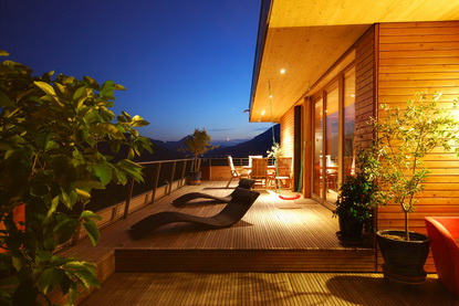 Kroesen-1200pixel-Terrasse-night